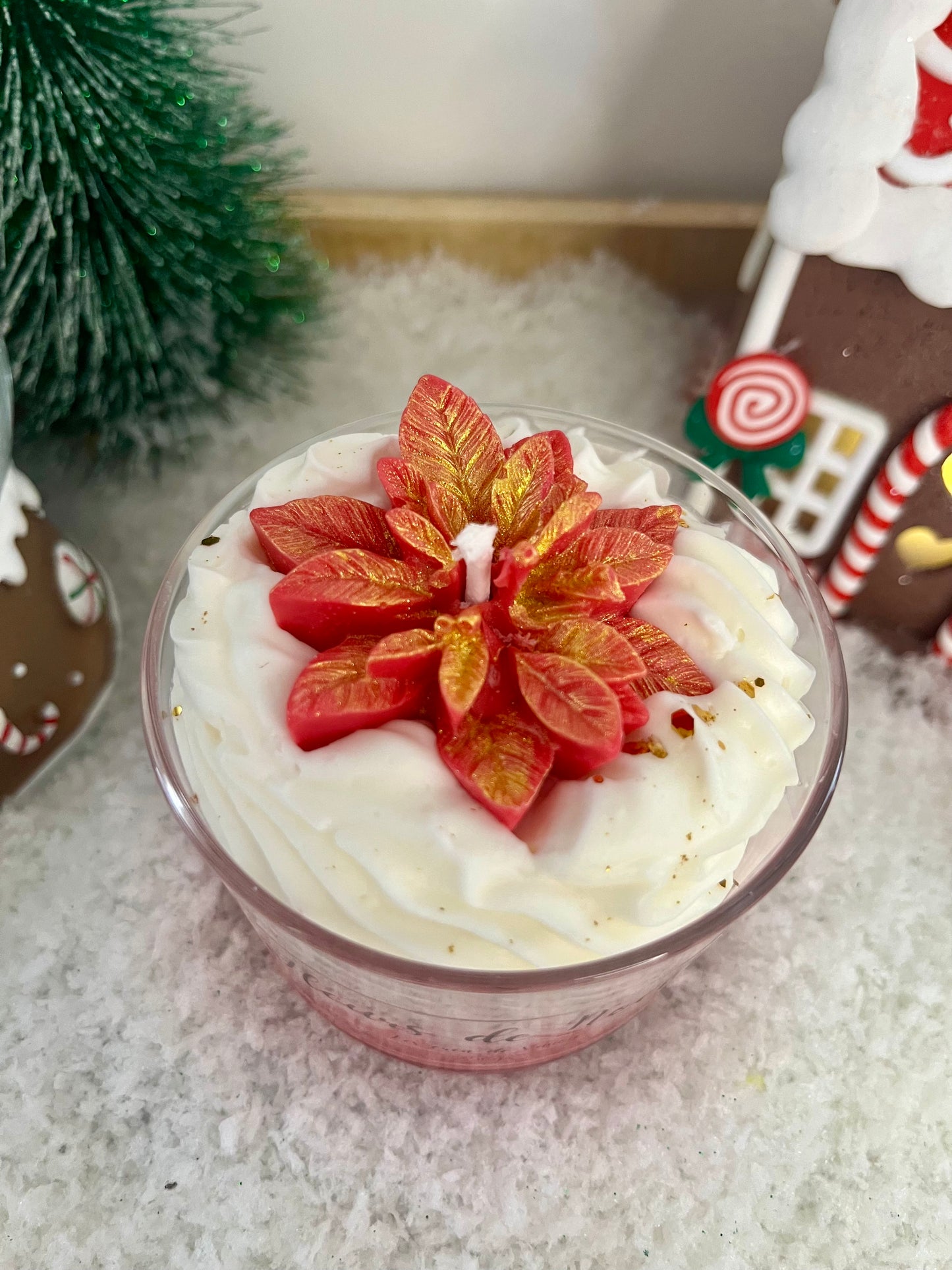 Bougie « Fleurs de Noël ».