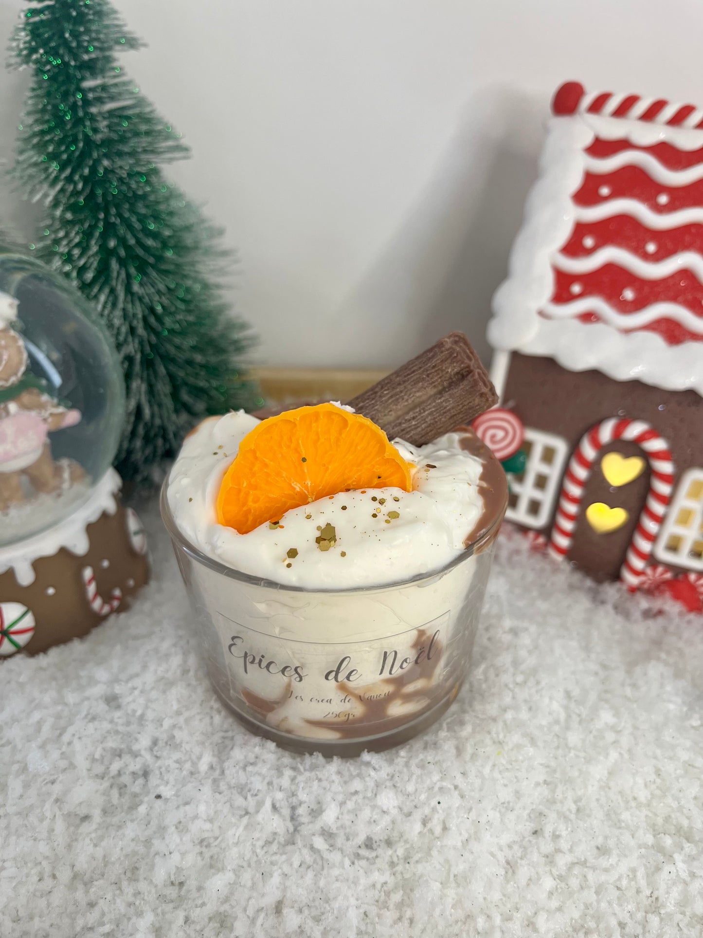 Bougie « Épices de Noël ».
